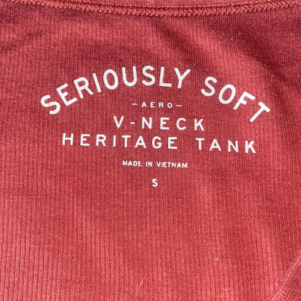 Selling v-neck muscle shirt brand-Aeropostale